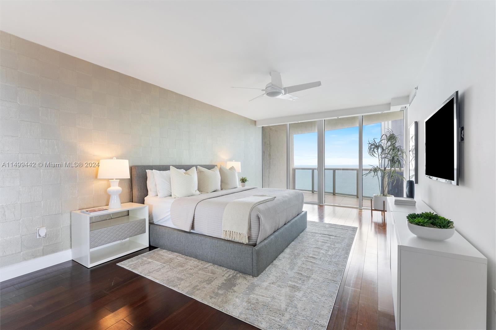 17201 Collins Ave, Sunny Isles Beach, FL, 33160 United States, 4 Bedrooms Bedrooms, ,4 BathroomsBathrooms,Residential,For Sale,Collins Ave,A11499442