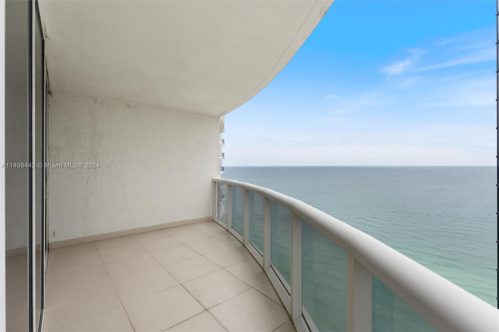 17201 Collins Ave, Sunny Isles Beach, FL, 33160 United States, 4 Bedrooms Bedrooms, ,4 BathroomsBathrooms,Residential,For Sale,Collins Ave,A11499442