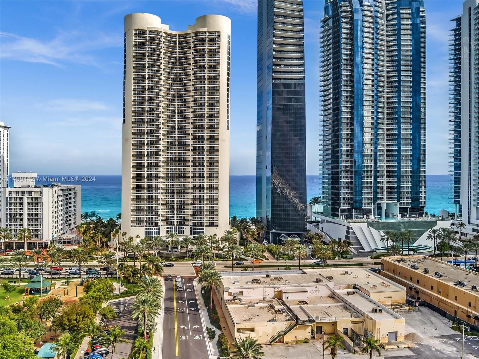 17201 Collins Ave, Sunny Isles Beach, FL, 33160 United States, 4 Bedrooms Bedrooms, ,4 BathroomsBathrooms,Residential,For Sale,Collins Ave,A11499442