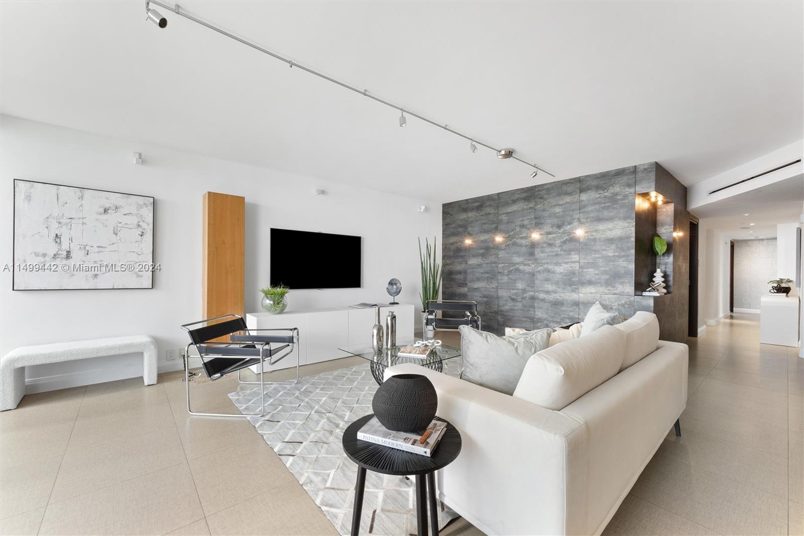 17201 Collins Ave, Sunny Isles Beach, FL, 33160 United States, 4 Bedrooms Bedrooms, ,4 BathroomsBathrooms,Residential,For Sale,Collins Ave,A11499442