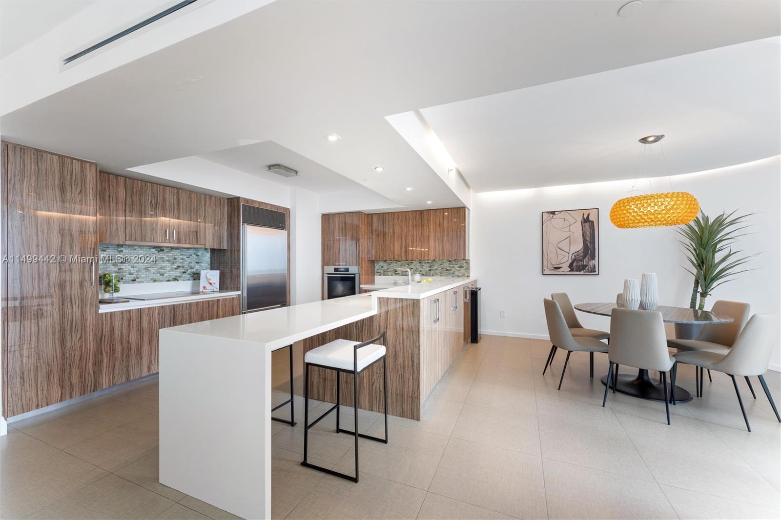17201 Collins Ave, Sunny Isles Beach, FL, 33160 United States, 4 Bedrooms Bedrooms, ,4 BathroomsBathrooms,Residential,For Sale,Collins Ave,A11499442