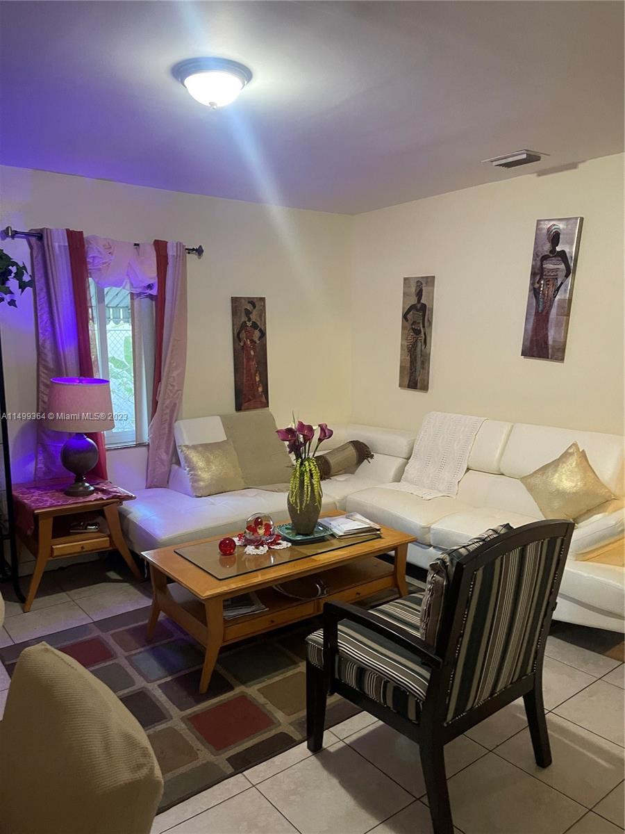 1540 NE 176th St, North Miami Beach, Florida 33162, 3 Bedrooms Bedrooms, ,1 BathroomBathrooms,Residential,For Sale,1540 NE 176th St,A11499364