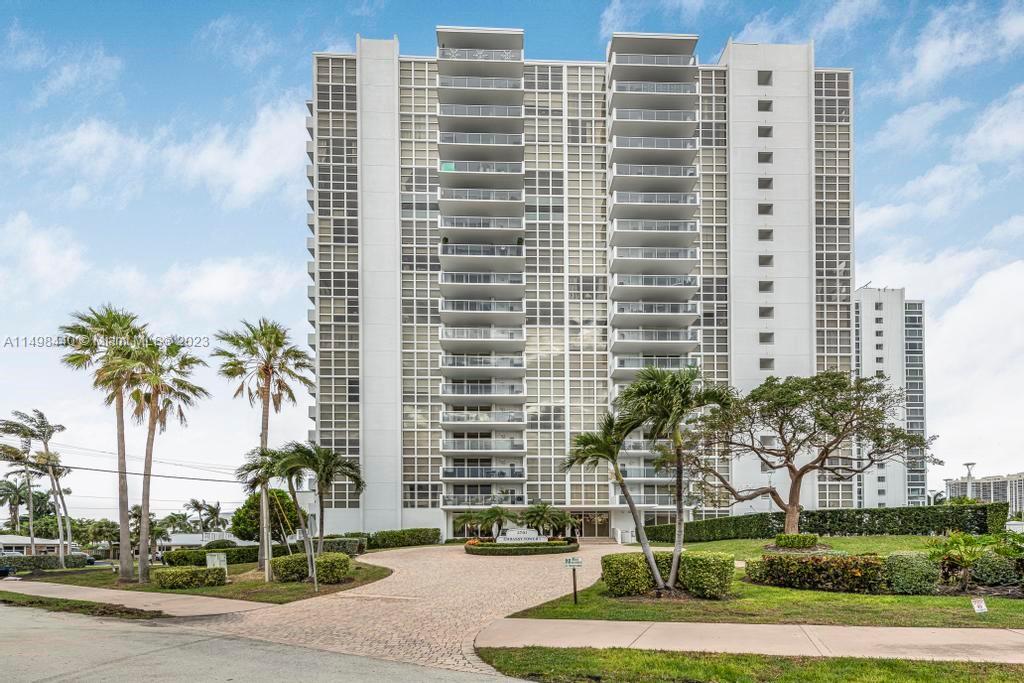 2701 N Ocean Blvd #2D For Sale A11498440, FL