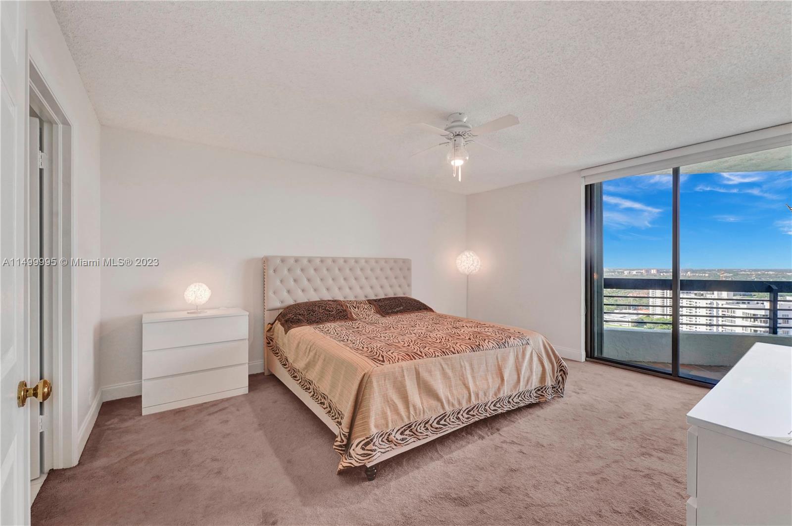 3500 Mystic Pointe Dr 3302, Aventura, Florida 33180, 2 Bedrooms Bedrooms, ,2 BathroomsBathrooms,Residentiallease,For Rent,3500 Mystic Pointe Dr 3302,A11499995