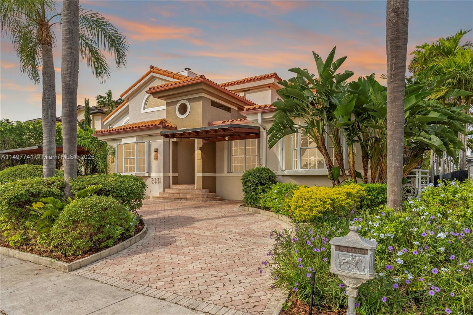 2331 Keystone Blvd, North Miami, Florida 33181, 4 Bedrooms Bedrooms, 1 Room Rooms,3 BathroomsBathrooms,Residential,For Sale,2331 Keystone Blvd,A11497741