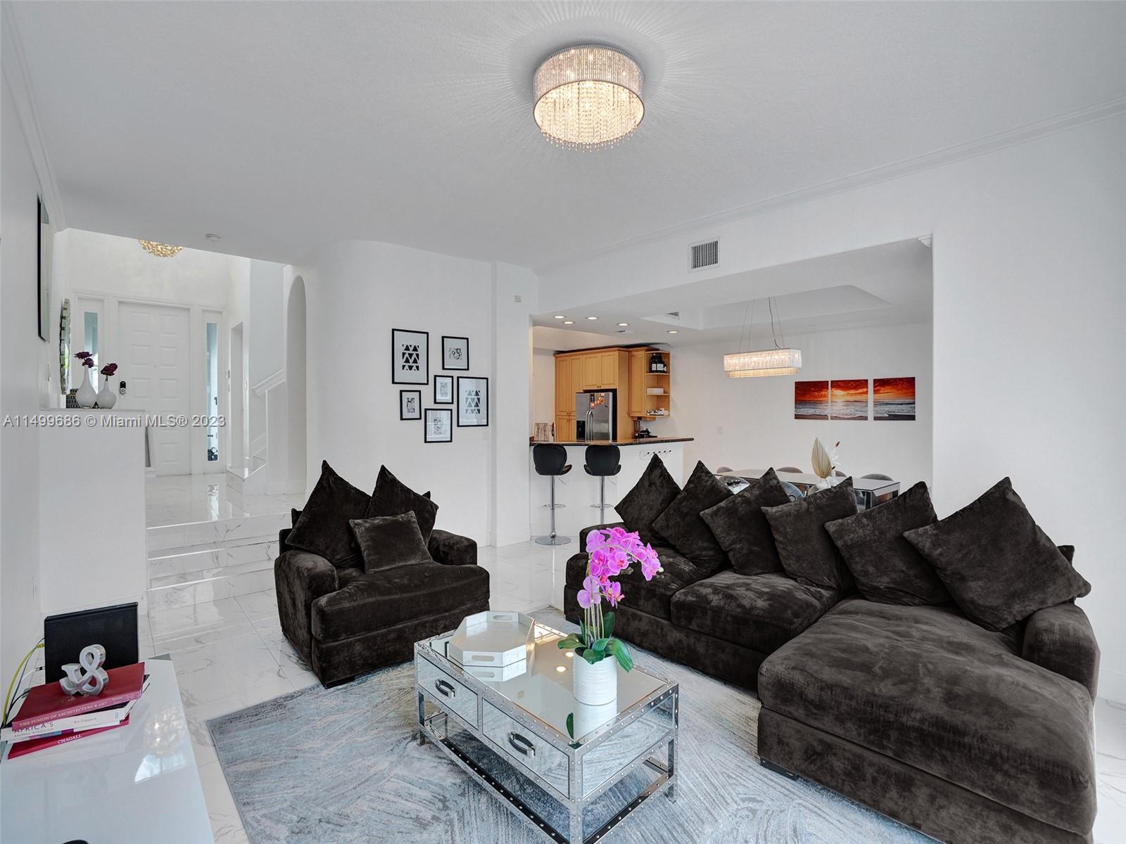 20870 NE 30th Pl, Aventura, Florida 33180, 3 Bedrooms Bedrooms, ,3 BathroomsBathrooms,Residentiallease,For Rent,20870 NE 30th Pl,A11499686