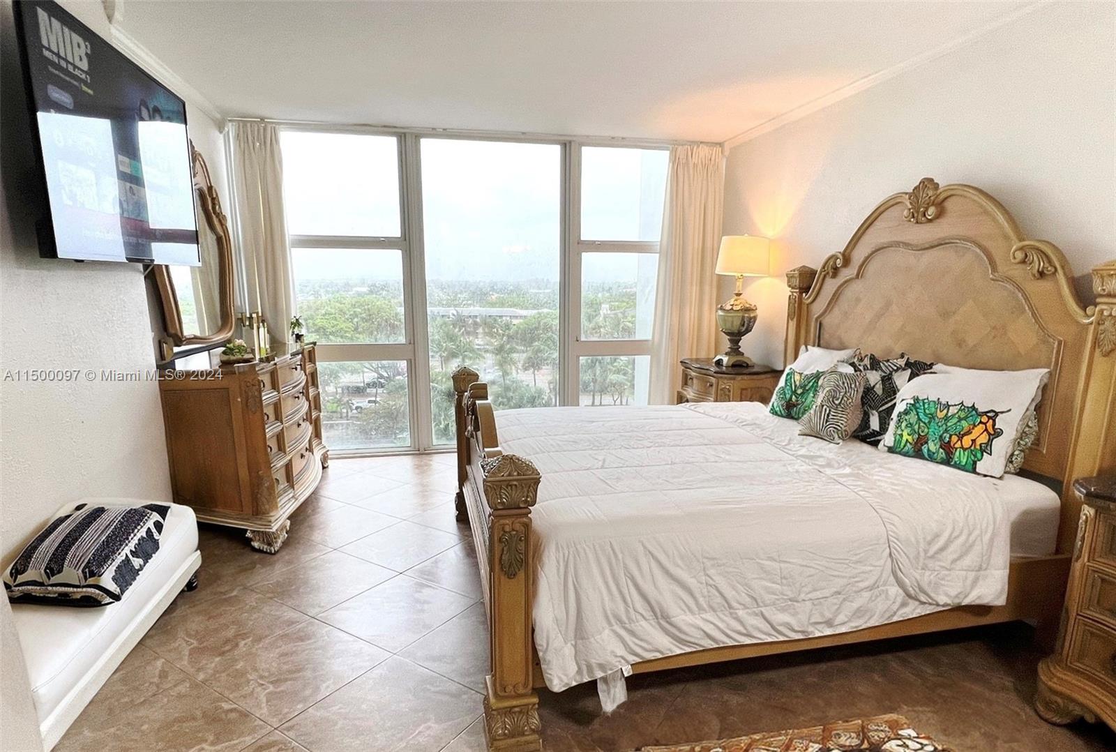 4040 Galt Ocean Dr, Fort Lauderdale, FL, 33308 United States, 2 Bedrooms Bedrooms, ,2 BathroomsBathrooms,Residential,For Sale,Galt Ocean Dr,A11500097