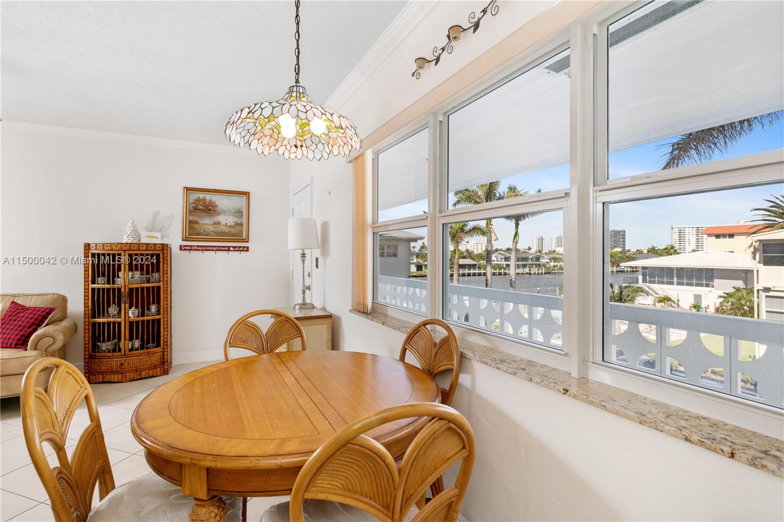 3135 S Ocean Dr 325, Hallandale Beach, Florida 33009, 1 Bedroom Bedrooms, ,1 BathroomBathrooms,Residential,For Sale,3135 S Ocean Dr 325,A11500042