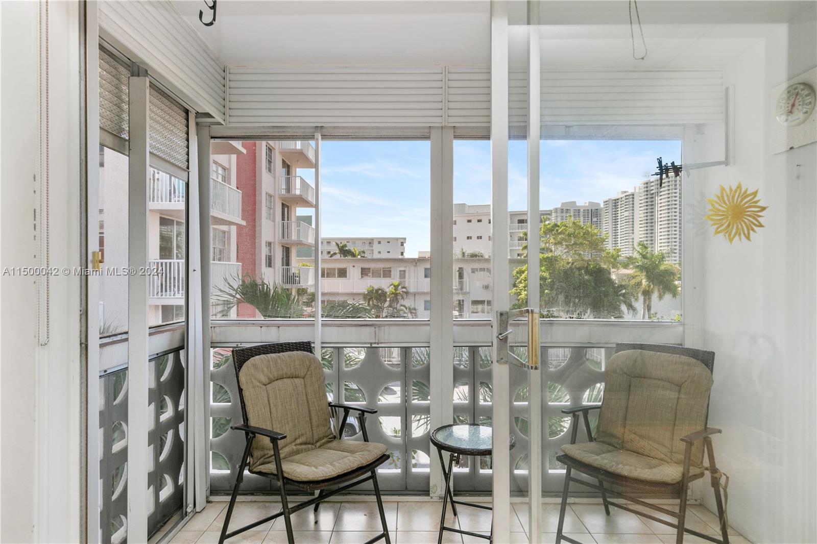 3135 S Ocean Dr 325, Hallandale Beach, Florida 33009, 1 Bedroom Bedrooms, ,1 BathroomBathrooms,Residential,For Sale,3135 S Ocean Dr 325,A11500042