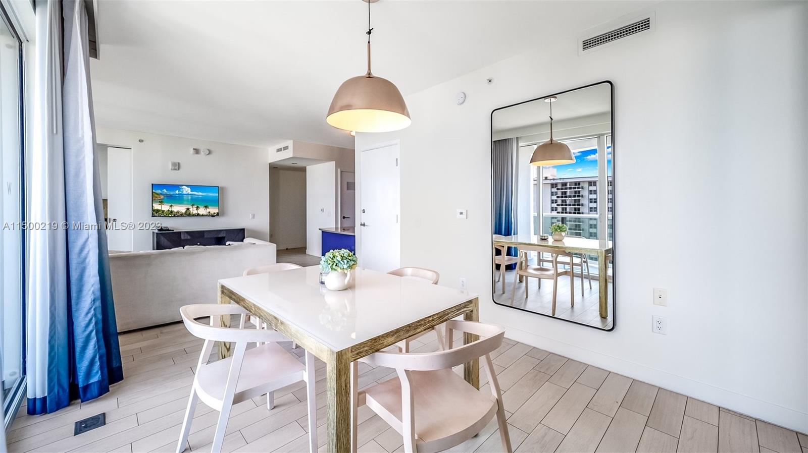 3101 Bayshore Dr, Fort Lauderdale, FL, 33304 United States, 2 Bedrooms Bedrooms, ,2 BathroomsBathrooms,Residential,For Sale,Bayshore Dr,A11500219