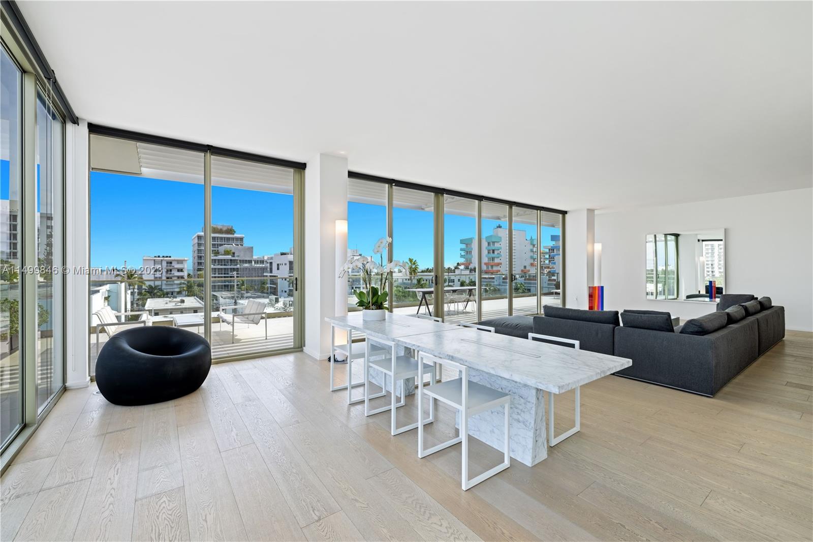 300  Collins Ave #PH1 For Sale A11499846, FL