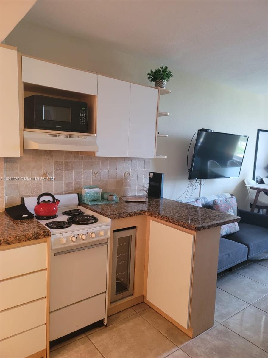 19201 Collins Ave 343, Sunny Isles Beach, Florida 33160, ,1 BathroomBathrooms,Residential,For Sale,19201 Collins Ave 343,A11500280