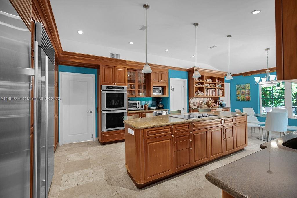 61 Camden Ct, Bal Harbour, Florida 33154, 7 Bedrooms Bedrooms, ,5 BathroomsBathrooms,Residential,For Sale,61 Camden Ct,A11499276