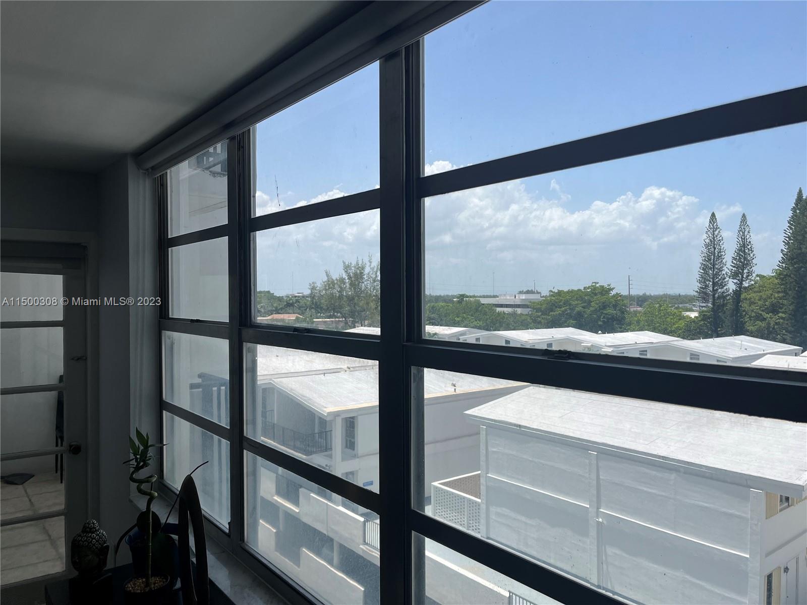 2750 183rd St, Aventura, FL, 33160 United States, 1 Bedroom Bedrooms, ,1 BathroomBathrooms,Residential,For Sale,183rd St,A11500308