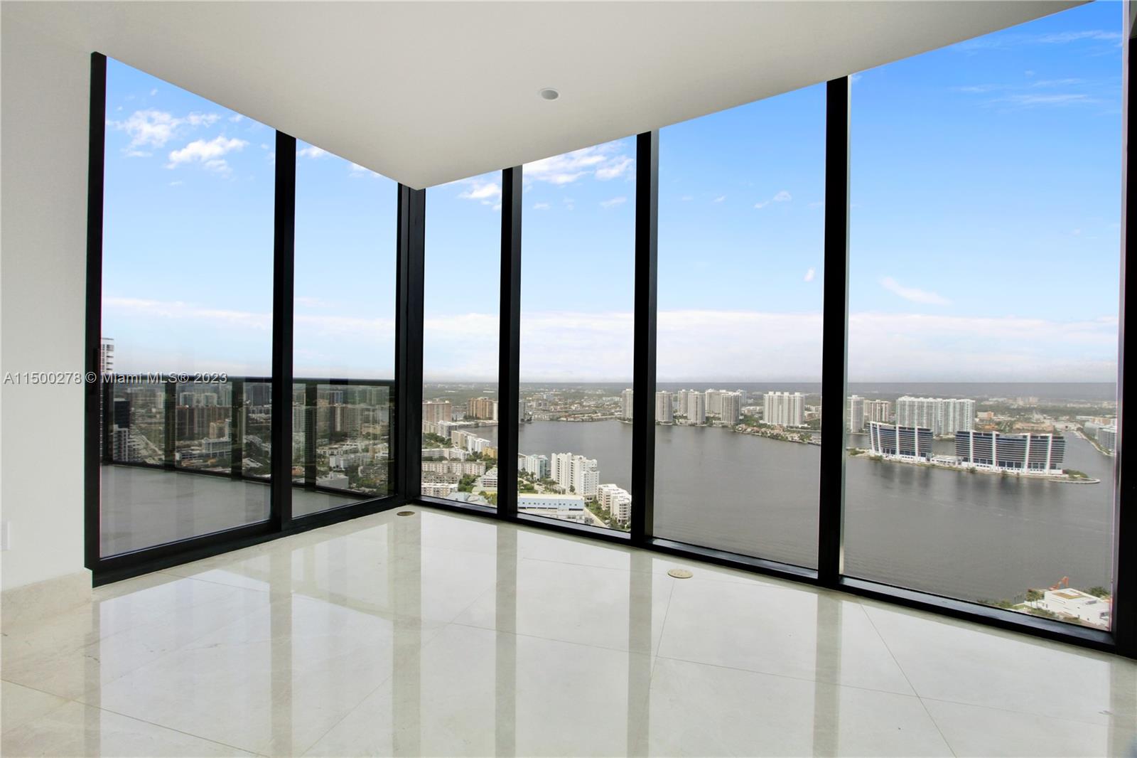 18555 Collins Ave, Sunny Isles Beach, FL, 33160 United States, 3 Bedrooms Bedrooms, ,4 BathroomsBathrooms,Residential,For Sale,Collins Ave,A11500278