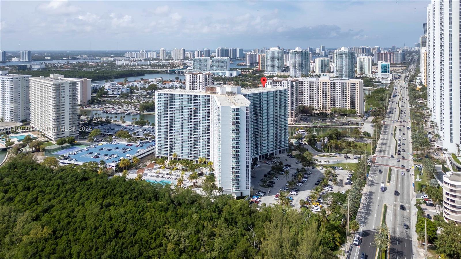 100 Bayview Dr, Sunny Isles Beach, FL, 33160 United States, 2 Bedrooms Bedrooms, ,2 BathroomsBathrooms,Residential,For Sale,Bayview Dr,A11499993