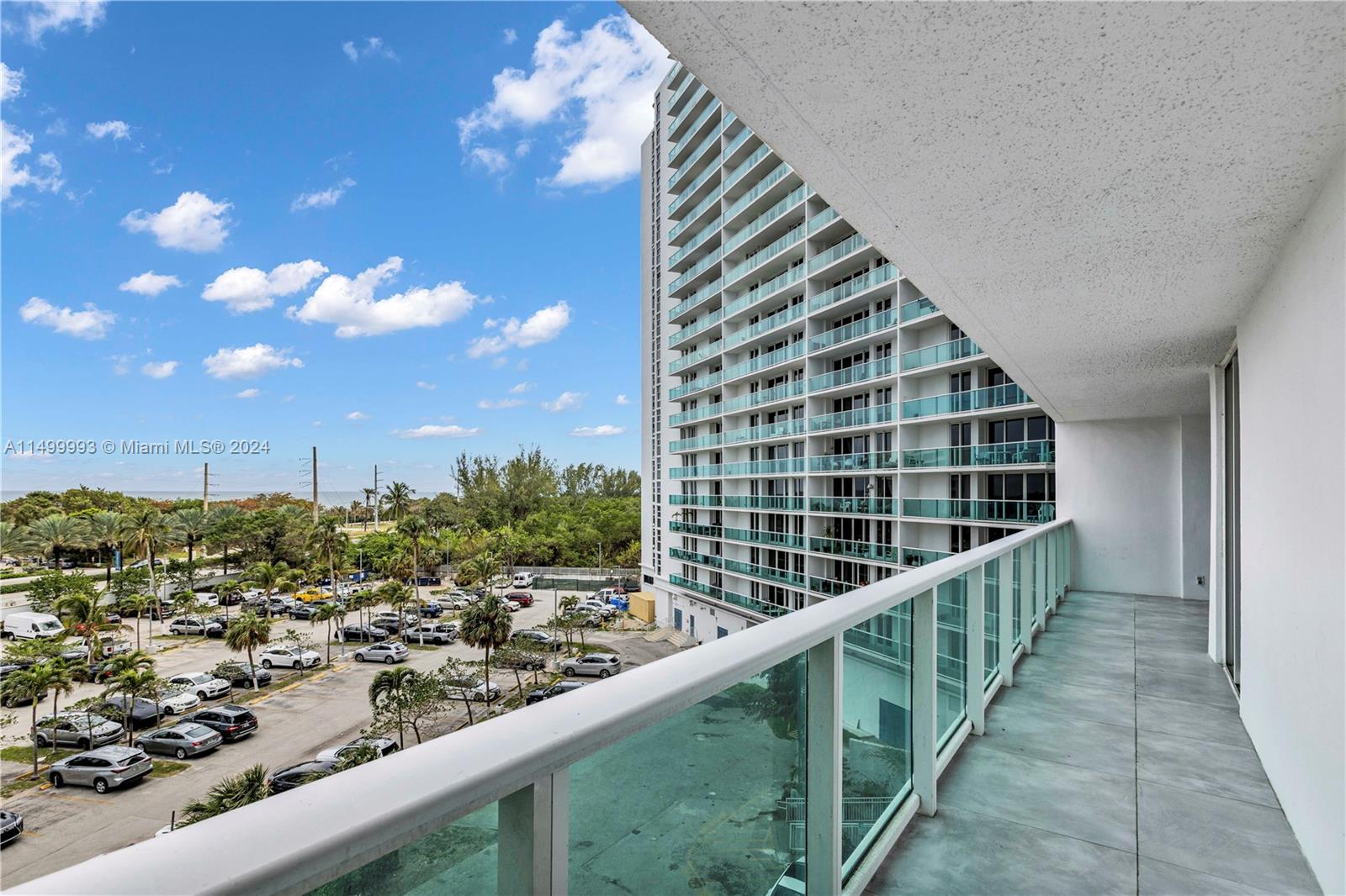 100 Bayview Dr, Sunny Isles Beach, FL, 33160 United States, 2 Bedrooms Bedrooms, ,2 BathroomsBathrooms,Residential,For Sale,Bayview Dr,A11499993