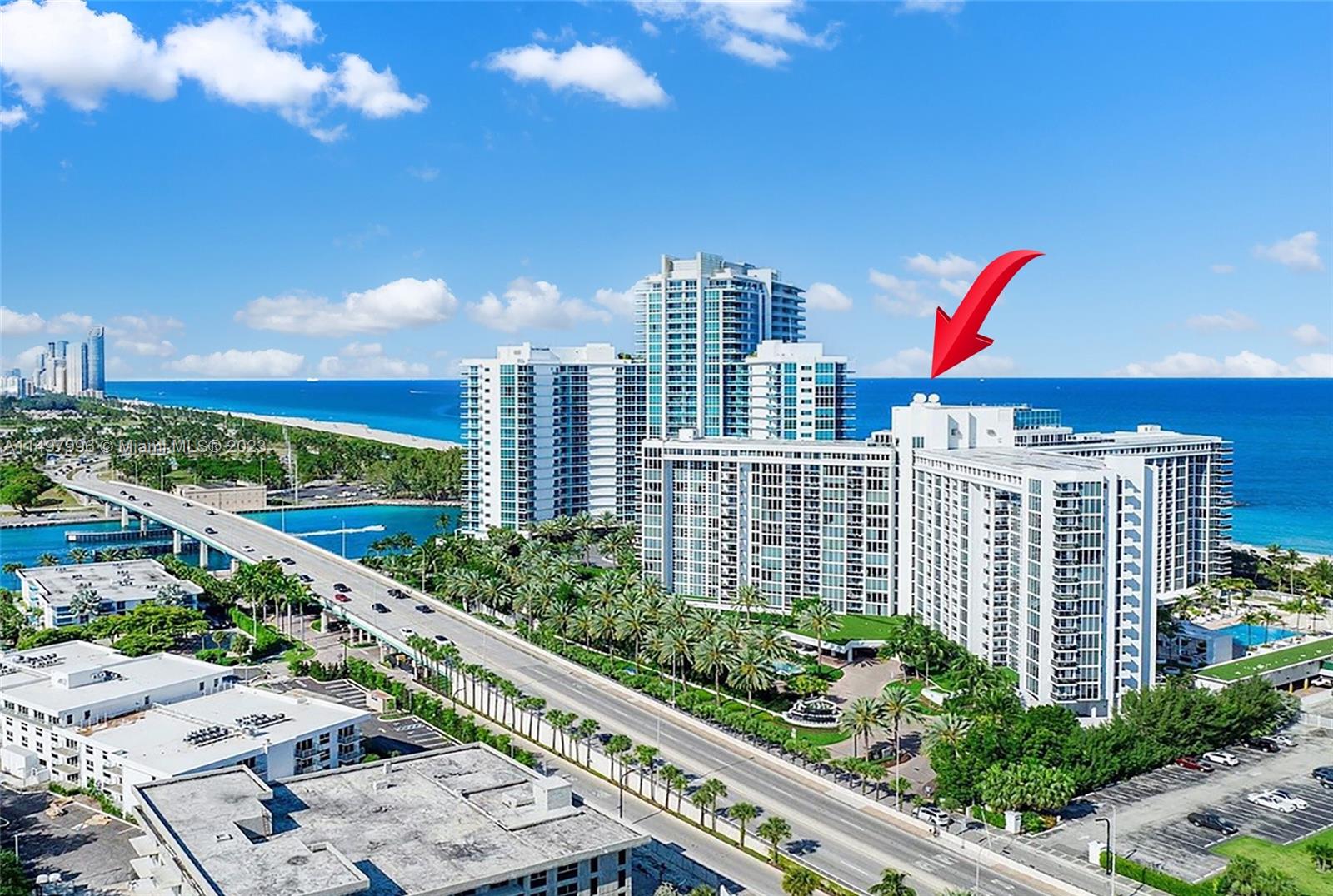 10275 Collins Ave 217, Bal Harbour, Florida 33154, 2 Bedrooms Bedrooms, ,2 BathroomsBathrooms,Residentiallease,For Rent,10275 Collins Ave 217,A11497996
