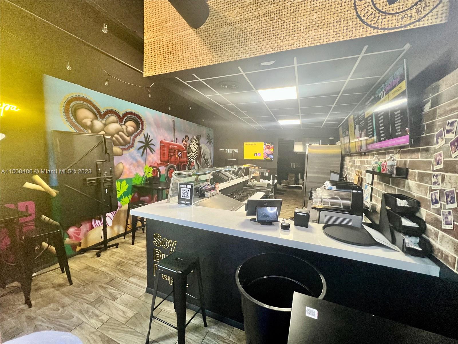 Confidential Wynwood Restaurant / Bar