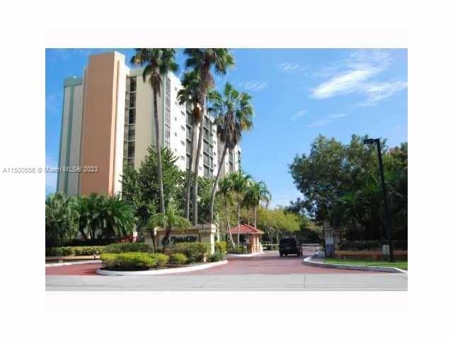 17021 Bay Rd, Sunny Isles Beach, FL, 33160 United States, 2 Bedrooms Bedrooms, ,2 BathroomsBathrooms,Residential,For Sale,Bay Rd,A11500556