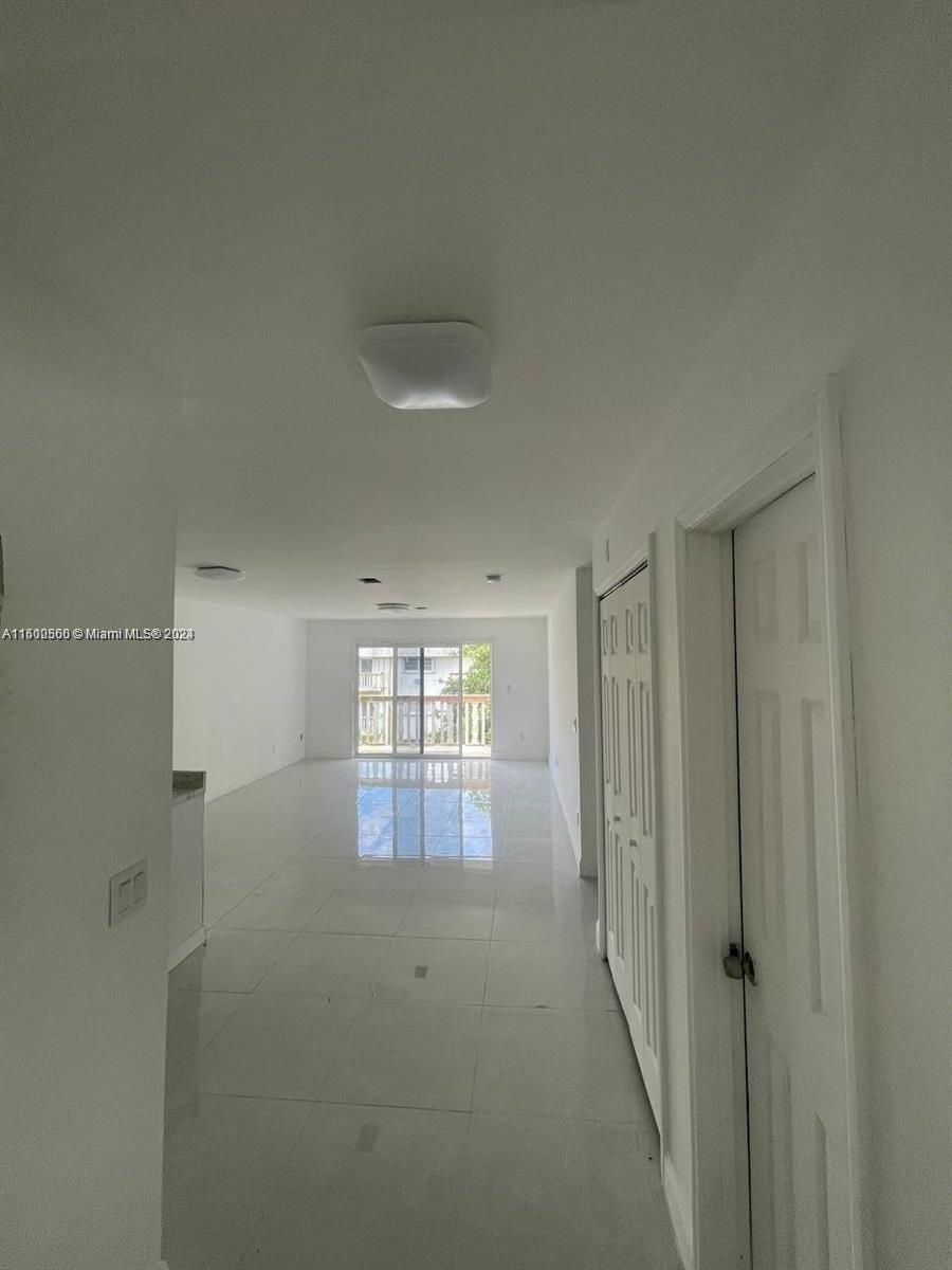 15221 6th Ave, Miami, FL, 33162 United States, 1 Bedroom Bedrooms, ,1 BathroomBathrooms,Residential,For Sale,6th Ave,A11500560