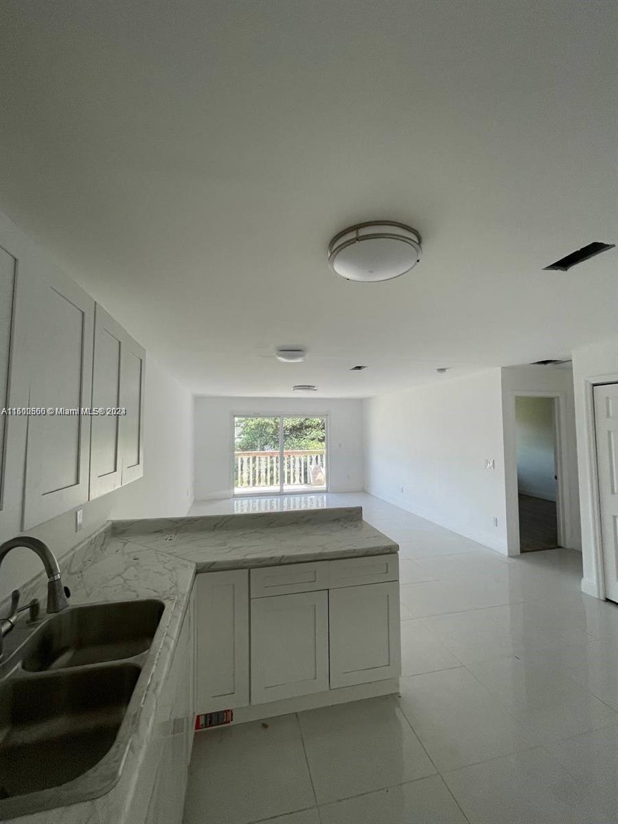 15221 6th Ave, Miami, FL, 33162 United States, 1 Bedroom Bedrooms, ,1 BathroomBathrooms,Residential,For Sale,6th Ave,A11500560