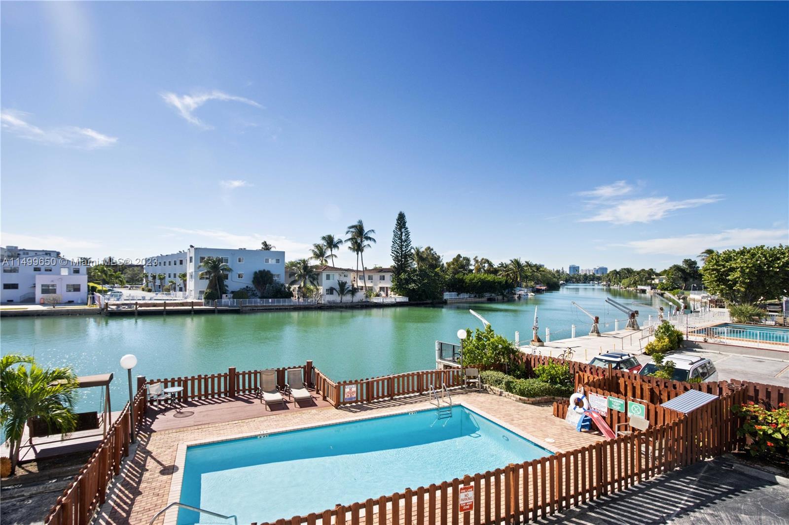 80 S Shore Dr 205, Miami Beach, Florida 33141, 1 Bedroom Bedrooms, ,1 BathroomBathrooms,Residentiallease,For Rent,80 S Shore Dr 205,A11499650