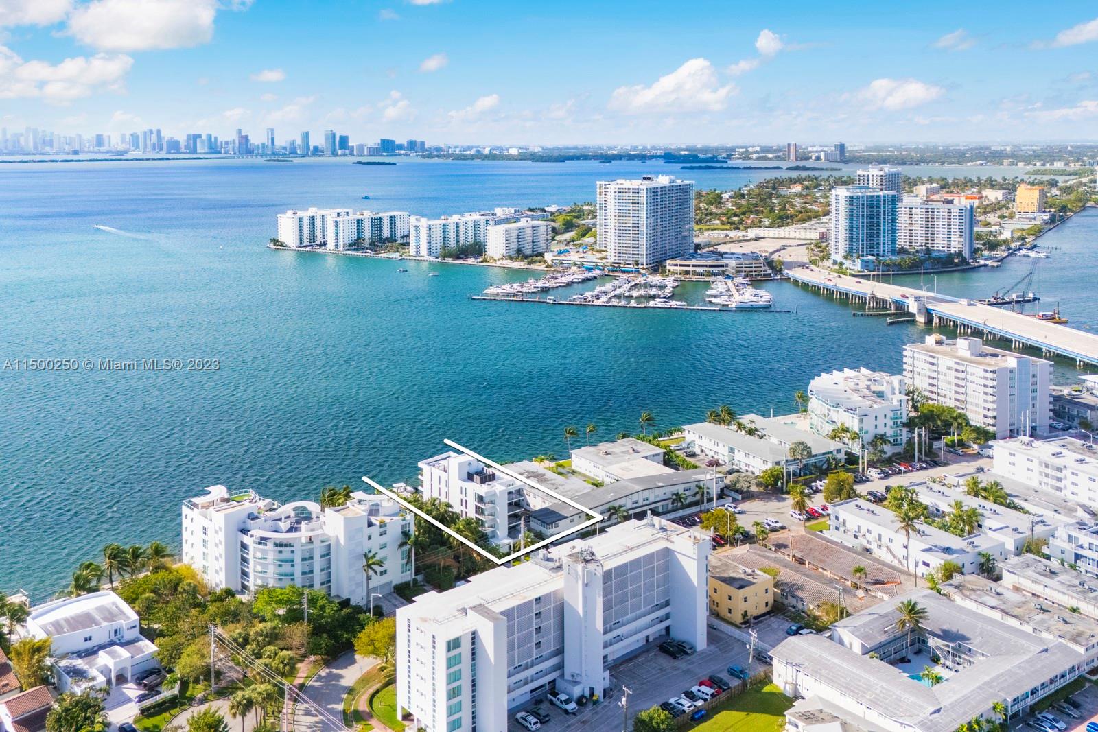 1930 Bay Dr 3, Miami Beach, Florida 33141, 3 Bedrooms Bedrooms, ,3 BathroomsBathrooms,Residential,For Sale,1930 Bay Dr 3,A11500250