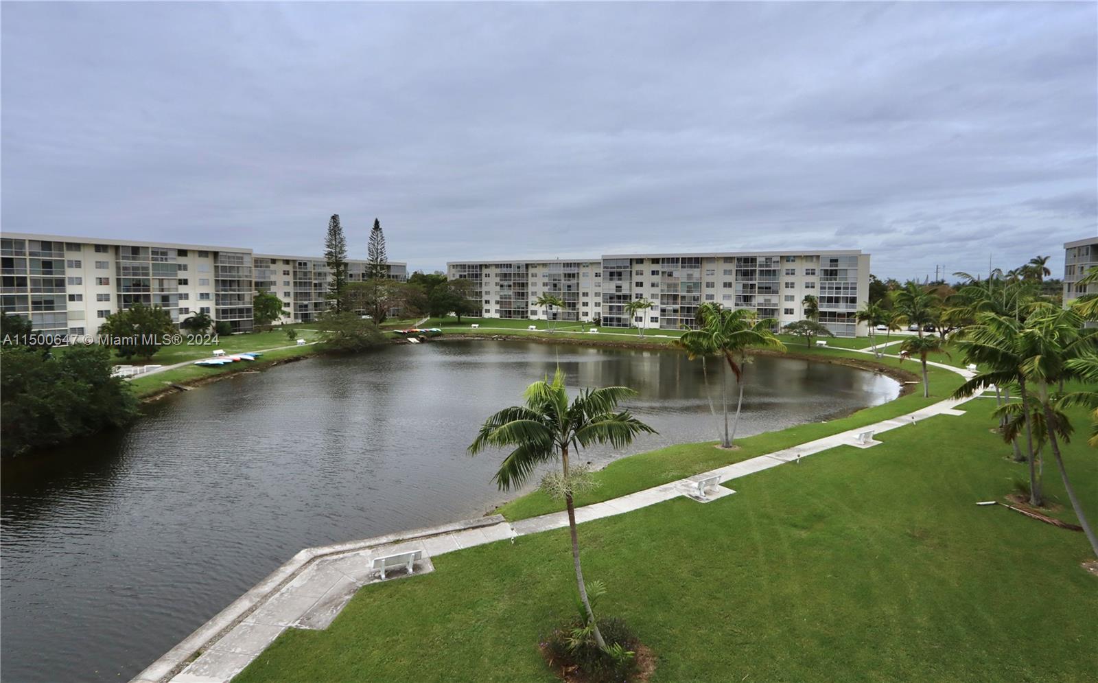 2859 Leonard Dr G414, Aventura, Florida 33160, 2 Bedrooms Bedrooms, ,2 BathroomsBathrooms,Residential,For Sale,2859 Leonard Dr G414,A11500647
