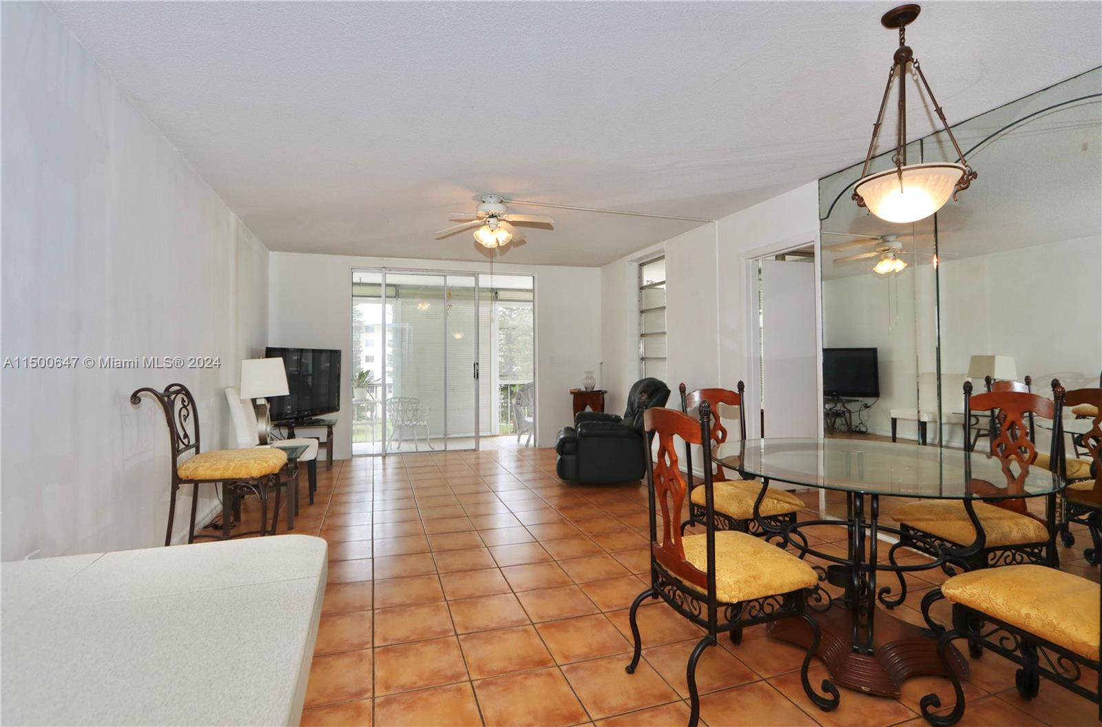 2859 Leonard Dr G414, Aventura, Florida 33160, 2 Bedrooms Bedrooms, ,2 BathroomsBathrooms,Residential,For Sale,2859 Leonard Dr G414,A11500647