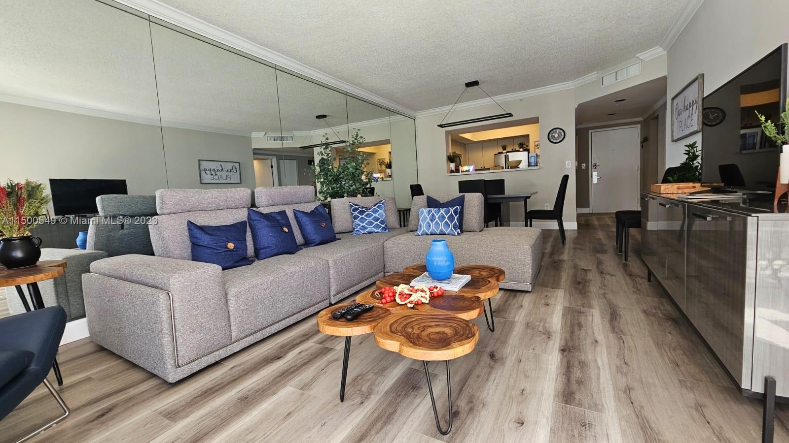 Sunny Isles Beach, Florida 33160, 1 Bedroom Bedrooms, ,1 BathroomBathrooms,Residentiallease,For Rent,A11500549