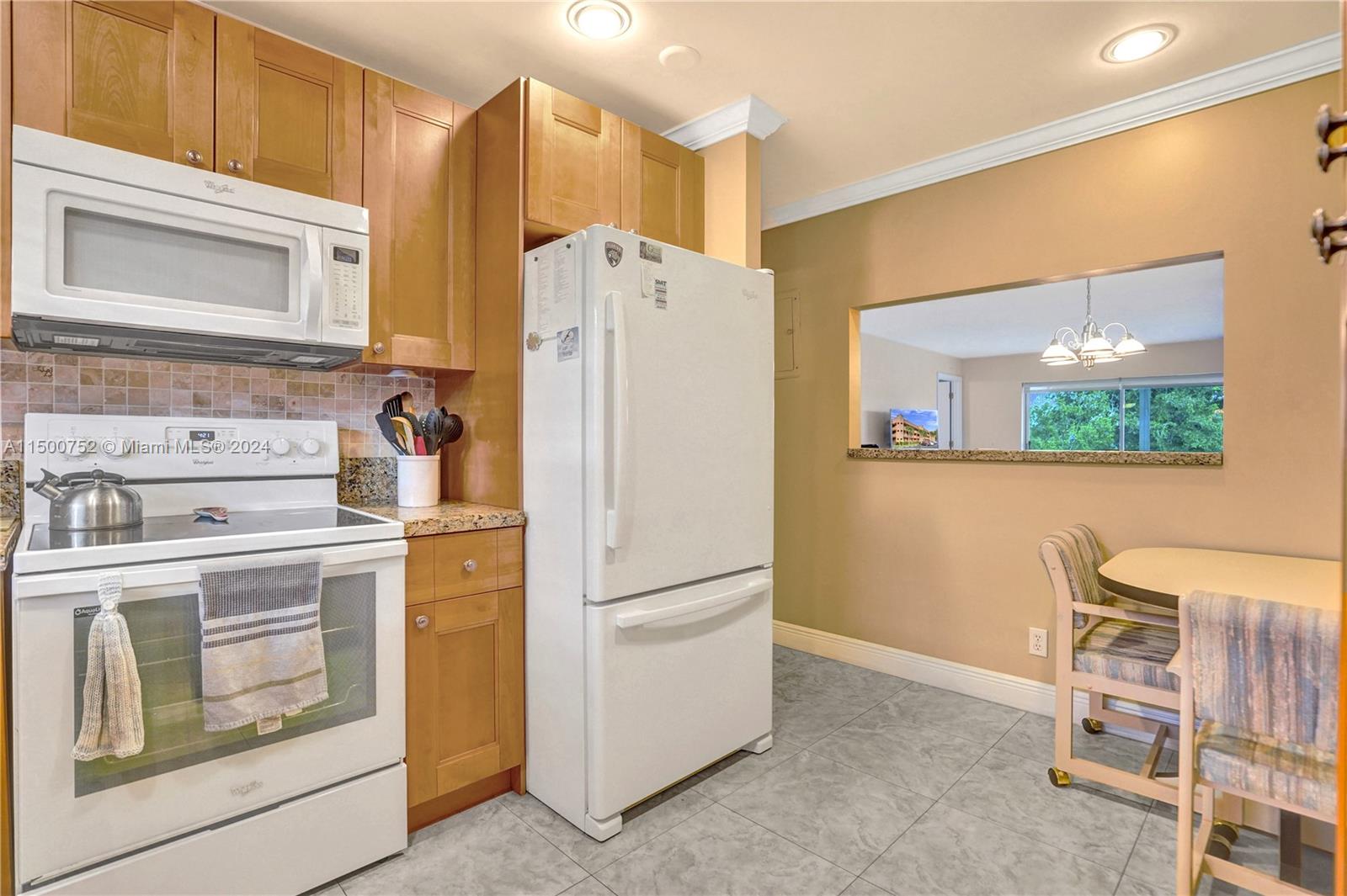 9781 Sunrise Lakes Blvd 302, Sunrise, Florida 33322, 2 Bedrooms Bedrooms, ,2 BathroomsBathrooms,Residential,For Sale,9781 Sunrise Lakes Blvd 302,A11500752