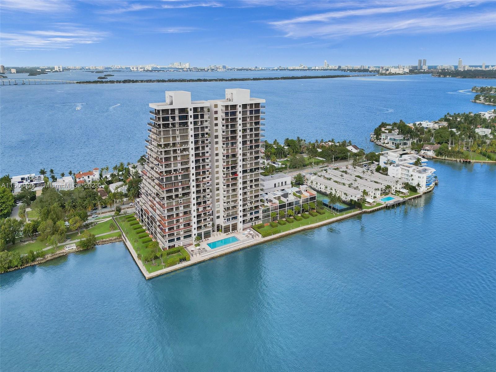 Indulge in Upscale Living: Breathtaking water & city views, north and south exposures in this meticulously renovated unit. Spacious, open, wooden floors, contemporary aesthetic. Expansive balconies on either side, a perfect blend of indoor and outdoor living. A laundry facility & pantry closet. The kitchen's Italian cabinetry, adds a touch of sophistication. Venetian Causeway, this residence is nestled between the vibrant east corridor of Downtown Miami & the allure of Miami Beach. Near airports, Brickell, Midtown, and Wynwood. Unparalleled amenities gym, spa, tennis courts, heated pool, dog park, boardwalk, secured entrance with a concierge. Elevate your lifestyle, location that seamlessly combines luxury & convenience.
TENANT OCCUPIED THROUGH 5-14-2025 - SEE BROKERS REMARKS!
