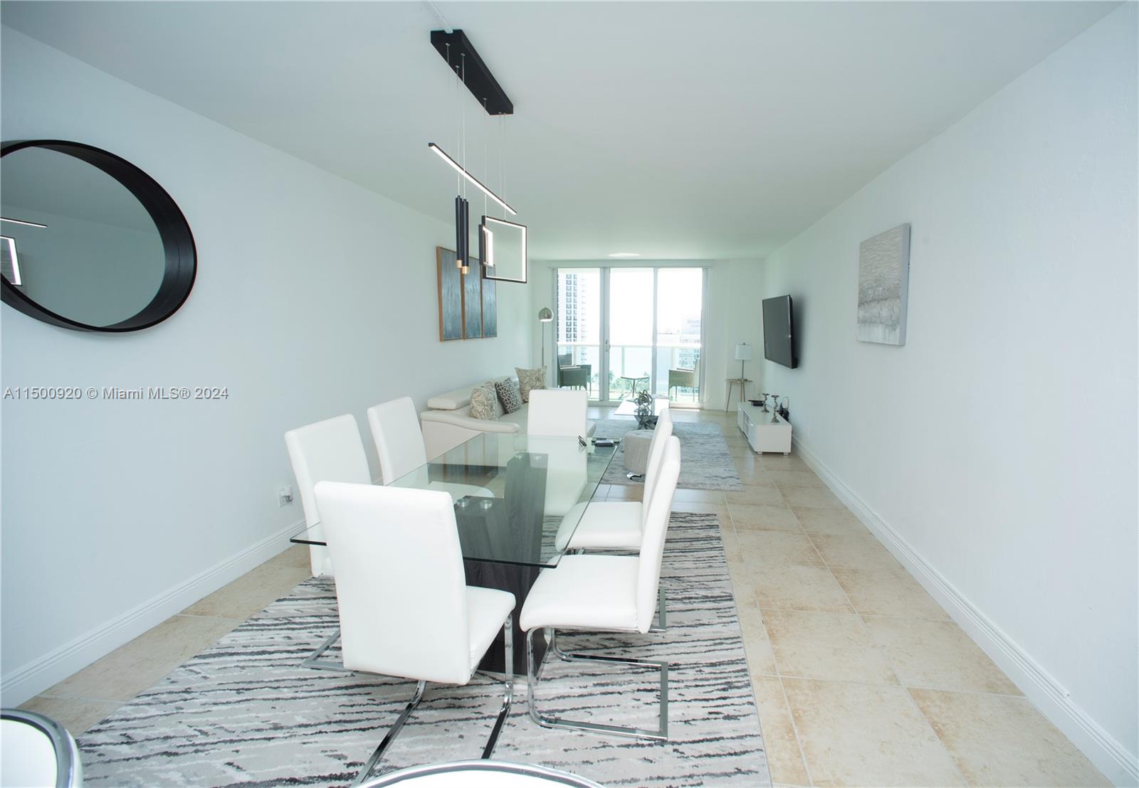 Sunny Isles Beach, Florida 33160, 2 Bedrooms Bedrooms, ,2 BathroomsBathrooms,Residentiallease,For Rent,A11500920