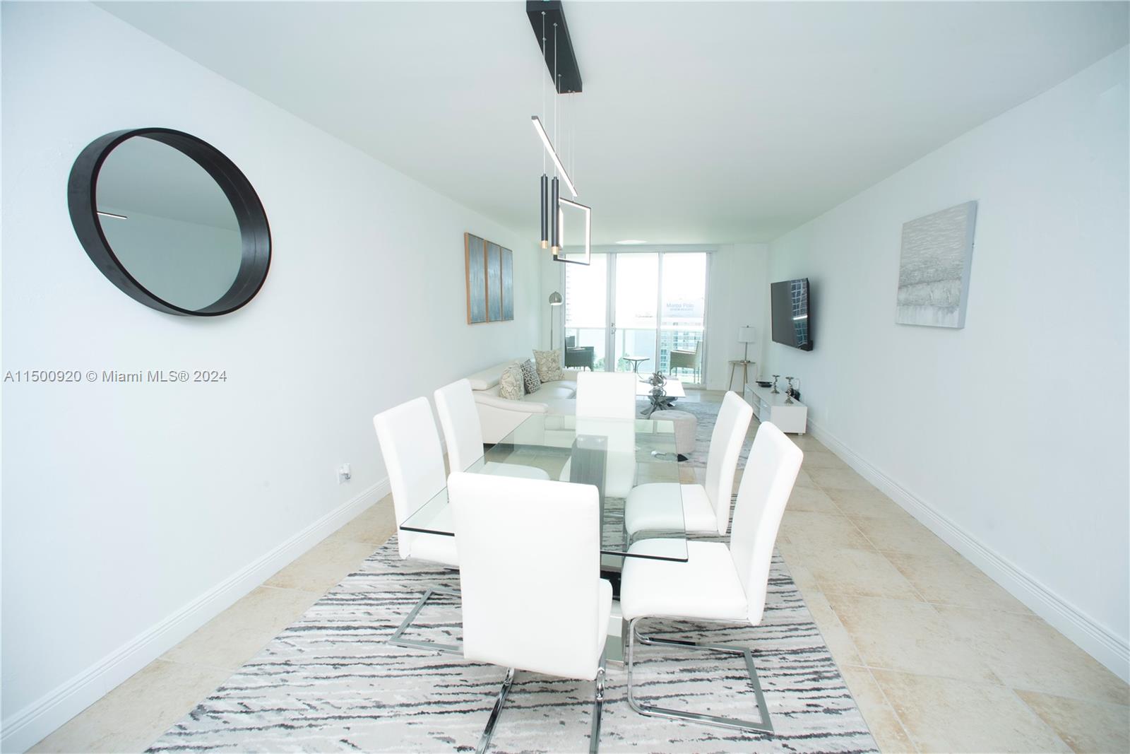 Sunny Isles Beach, Florida 33160, 2 Bedrooms Bedrooms, ,2 BathroomsBathrooms,Residentiallease,For Rent,A11500920