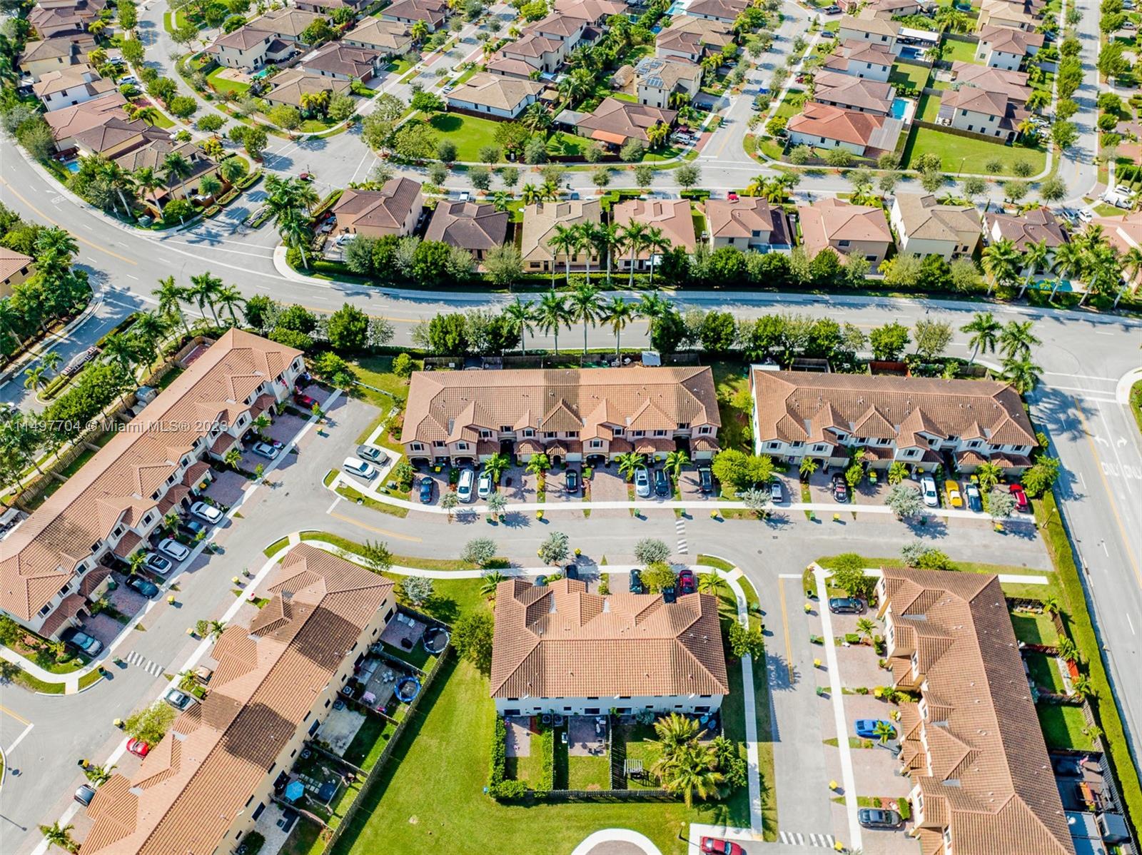 136 SE 37th Ter 136, Homestead, Florida 33033, 3 Bedrooms Bedrooms, 6 Rooms Rooms,2 BathroomsBathrooms,Residential,For Sale,136 SE 37th Ter 136,A11497704