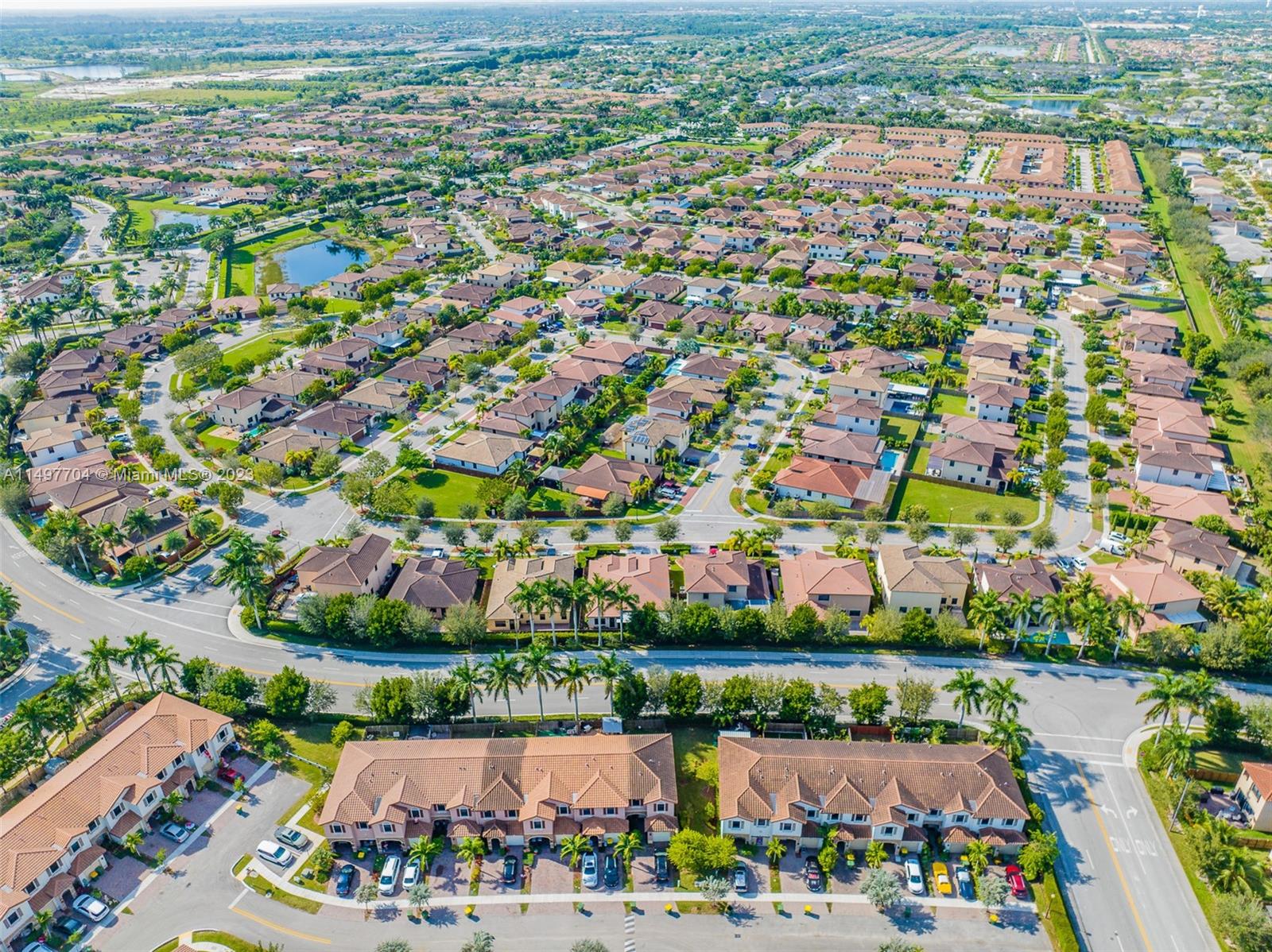 136 SE 37th Ter 136, Homestead, Florida 33033, 3 Bedrooms Bedrooms, 6 Rooms Rooms,2 BathroomsBathrooms,Residential,For Sale,136 SE 37th Ter 136,A11497704