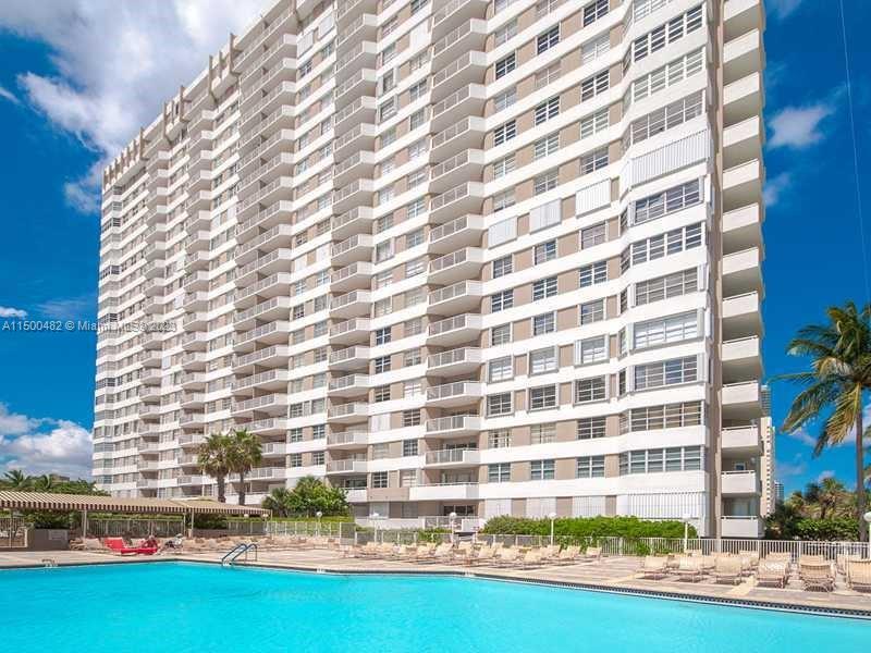 1980 S OCEAN DR 8N, Hallandale Beach, Florida 33009, 2 Bedrooms Bedrooms, ,1 BathroomBathrooms,Residentiallease,For Rent,1980 S OCEAN DR 8N,A11500482