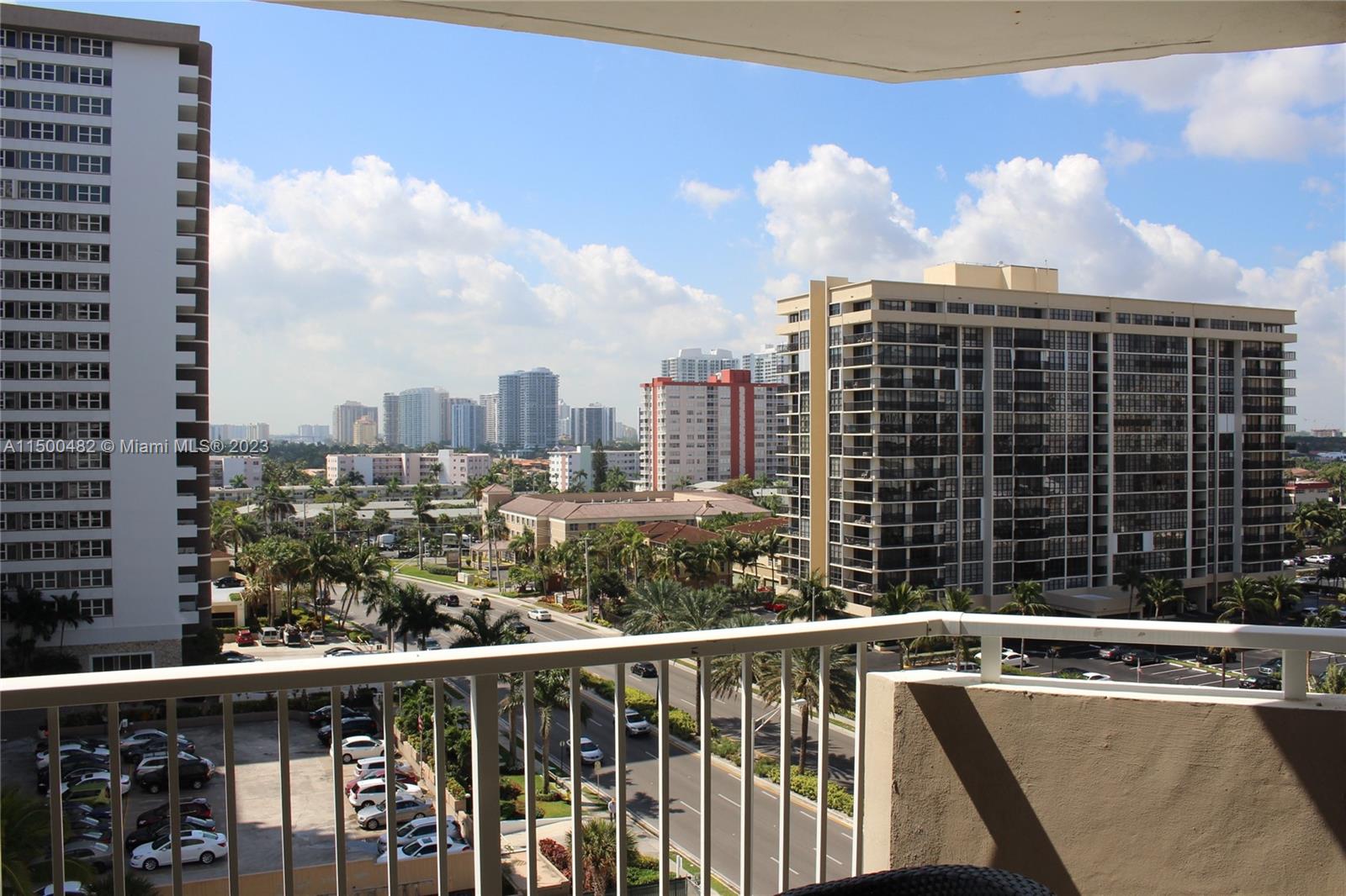 1980 S OCEAN DR 8N, Hallandale Beach, Florida 33009, 2 Bedrooms Bedrooms, ,1 BathroomBathrooms,Residentiallease,For Rent,1980 S OCEAN DR 8N,A11500482