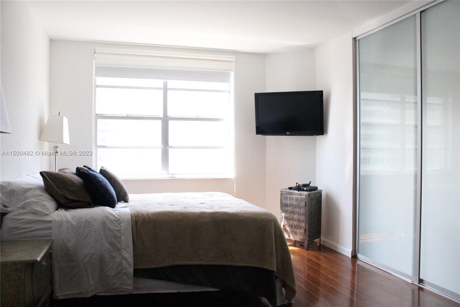 1980 S OCEAN DR 8N, Hallandale Beach, Florida 33009, 2 Bedrooms Bedrooms, ,1 BathroomBathrooms,Residentiallease,For Rent,1980 S OCEAN DR 8N,A11500482