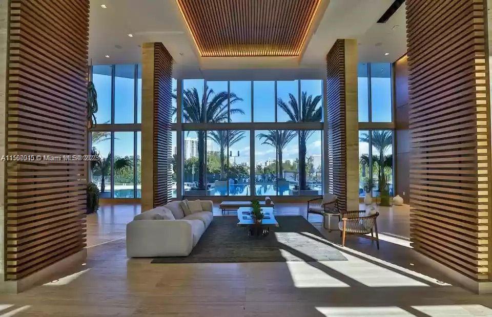 16385 Biscayne Blvd 806, North Miami Beach, Florida 33160, 2 Bedrooms Bedrooms, ,2 BathroomsBathrooms,Residentiallease,For Rent,16385 Biscayne Blvd 806,A11500915