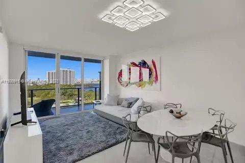 16385 Biscayne Blvd 806, North Miami Beach, Florida 33160, 2 Bedrooms Bedrooms, ,2 BathroomsBathrooms,Residentiallease,For Rent,16385 Biscayne Blvd 806,A11500915