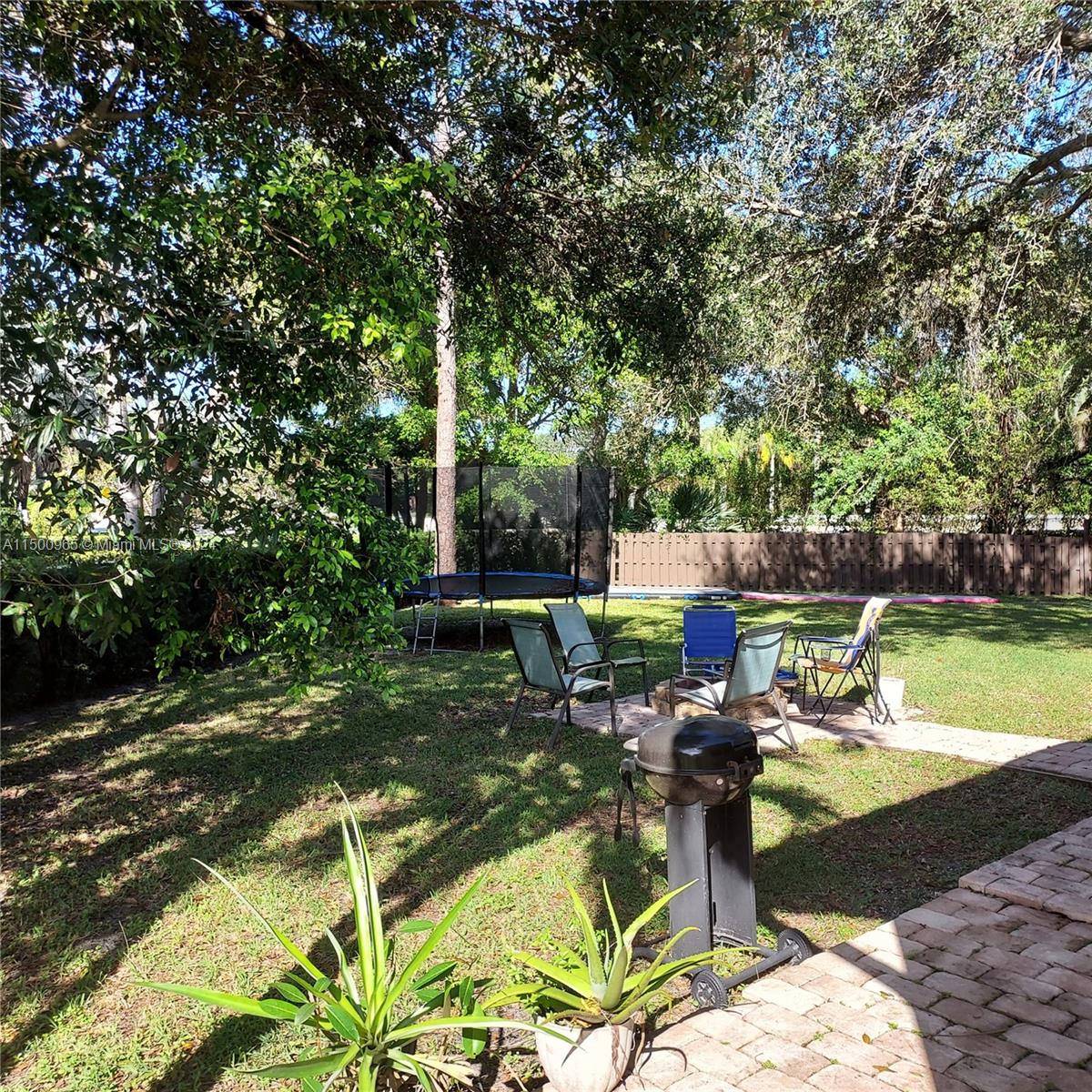 6541 57th Ln, Parkland, FL, 33067 United States, 4 Bedrooms Bedrooms, ,2 BathroomsBathrooms,Residential,For Sale,57th Ln,A11500965