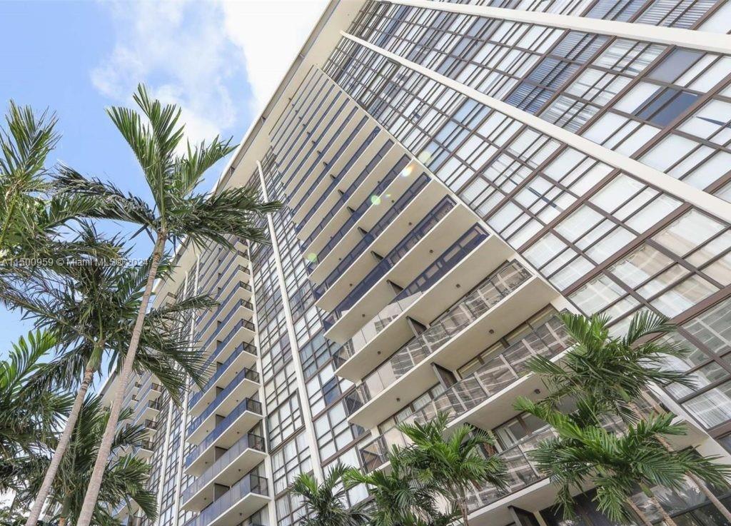 600 NE 36 St PH-22, Miami, Florida 33137, 3 Bedrooms Bedrooms, ,2 BathroomsBathrooms,Residentiallease,For Rent,600 NE 36 St PH-22,A11500959