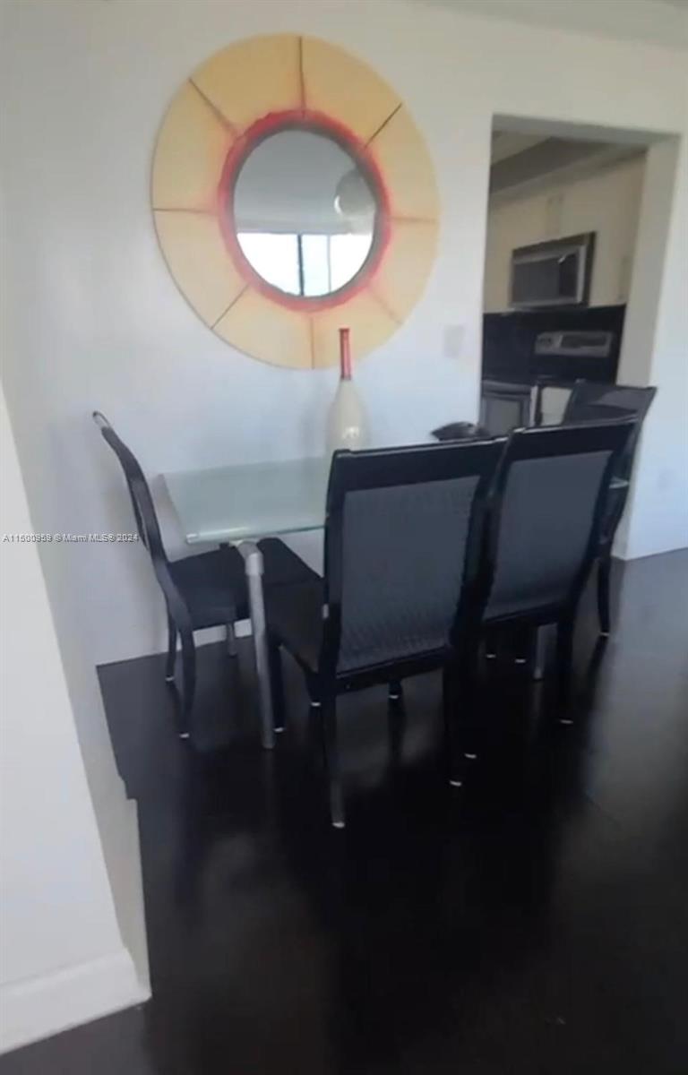 600 NE 36 St PH-22, Miami, Florida 33137, 3 Bedrooms Bedrooms, ,2 BathroomsBathrooms,Residentiallease,For Rent,600 NE 36 St PH-22,A11500959