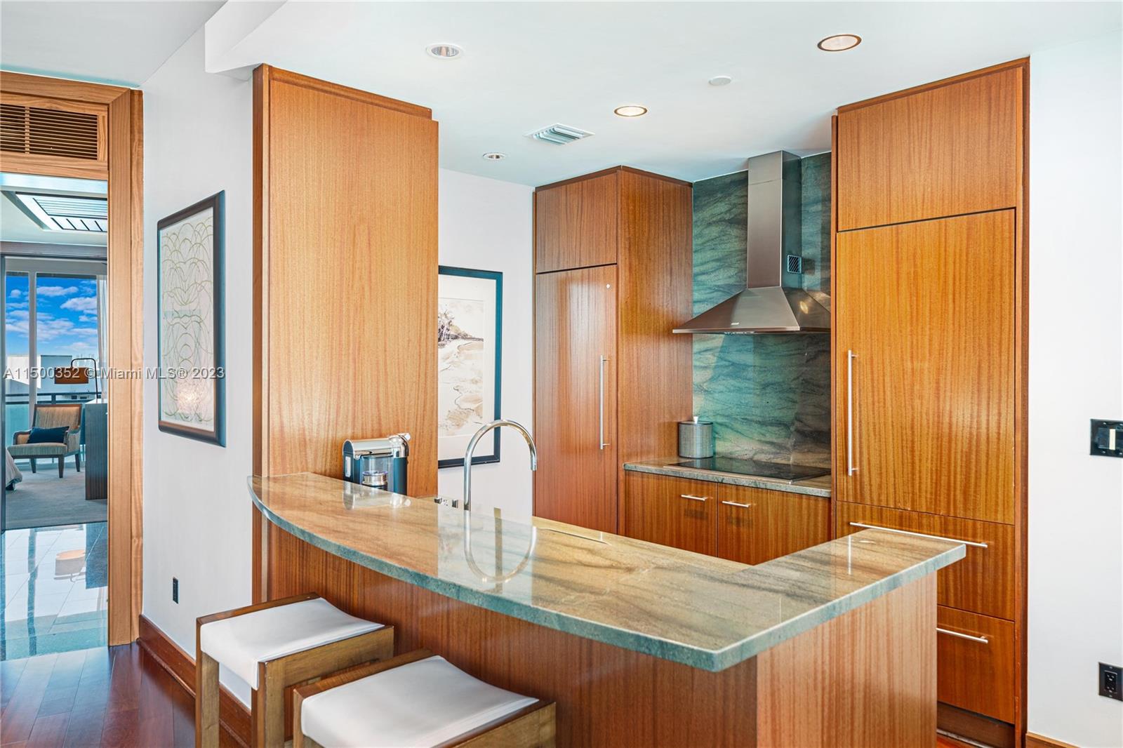 10295 Collins Ave 121716, Bal Harbour, Florida 33154, 2 Bedrooms Bedrooms, ,2 BathroomsBathrooms,Residentiallease,For Rent,10295 Collins Ave 121716,A11500352