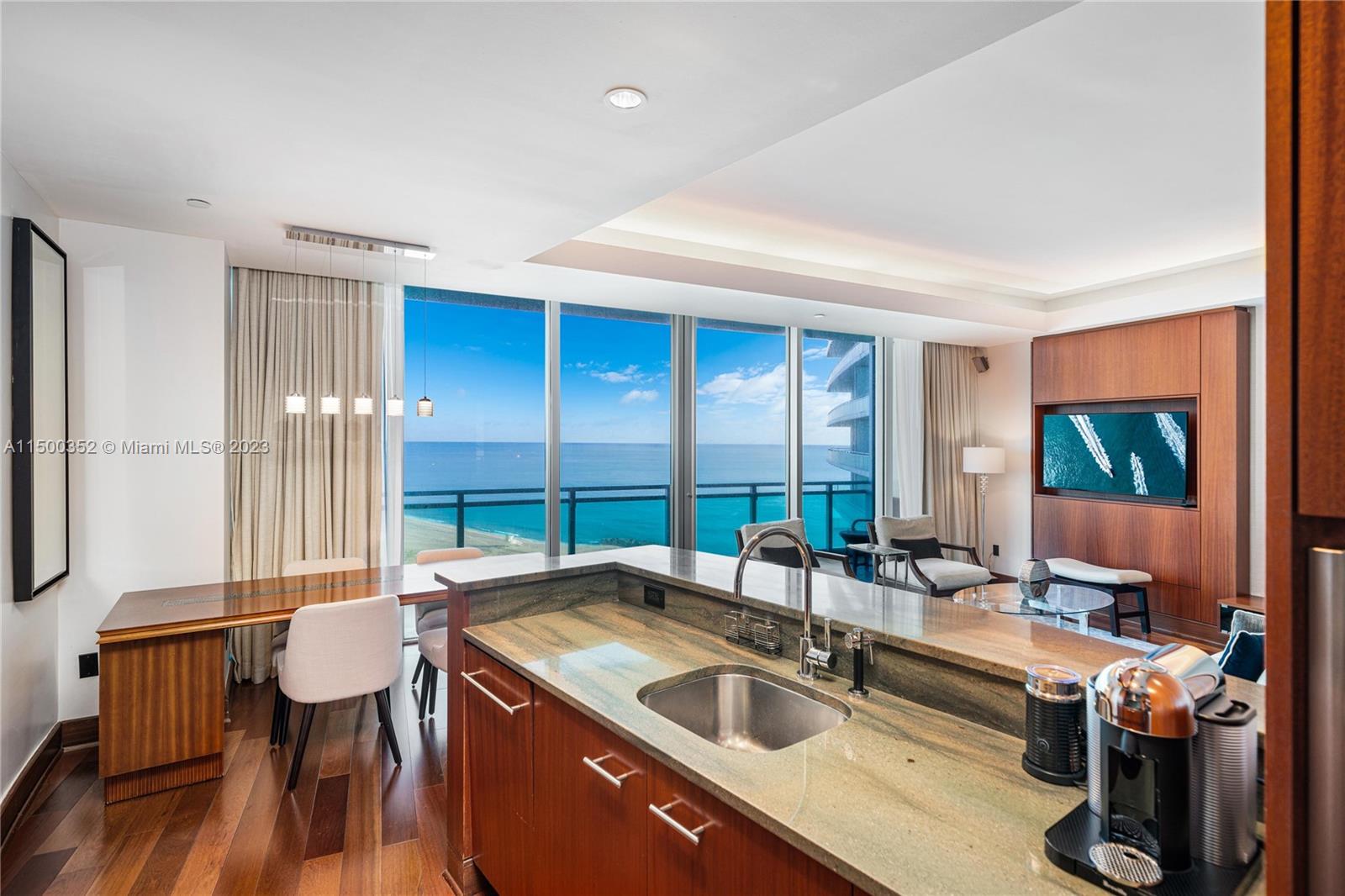10295 Collins Ave 121716, Bal Harbour, Florida 33154, 2 Bedrooms Bedrooms, ,2 BathroomsBathrooms,Residentiallease,For Rent,10295 Collins Ave 121716,A11500352