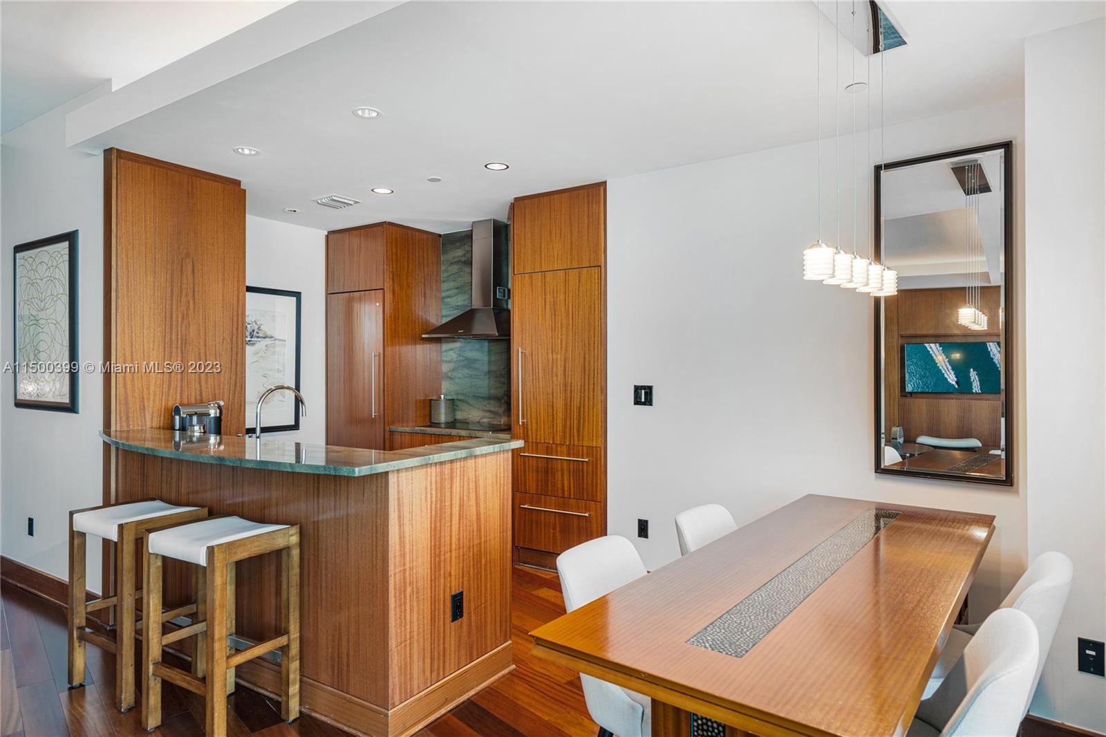 10295 Collins Ave 1217, Bal Harbour, Florida 33154, 1 Bedroom Bedrooms, ,1 BathroomBathrooms,Residentiallease,For Rent,10295 Collins Ave 1217,A11500399