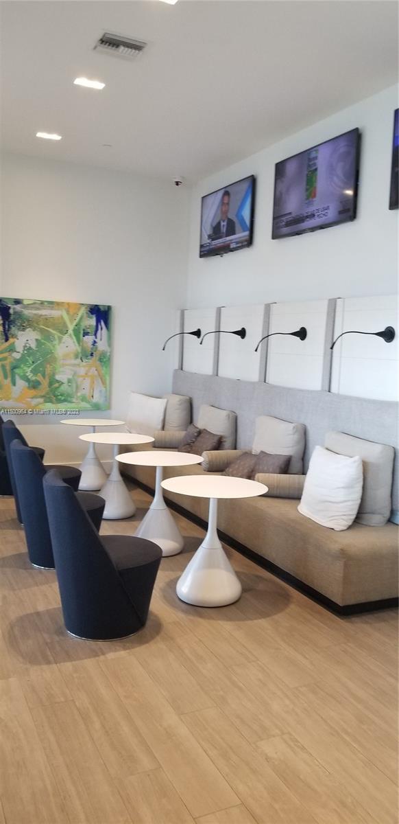 17301 Biscayne Blvd 1709, North Miami Beach, Florida 33160, 3 Bedrooms Bedrooms, ,3 BathroomsBathrooms,Residential,For Sale,17301 Biscayne Blvd 1709,A11500964
