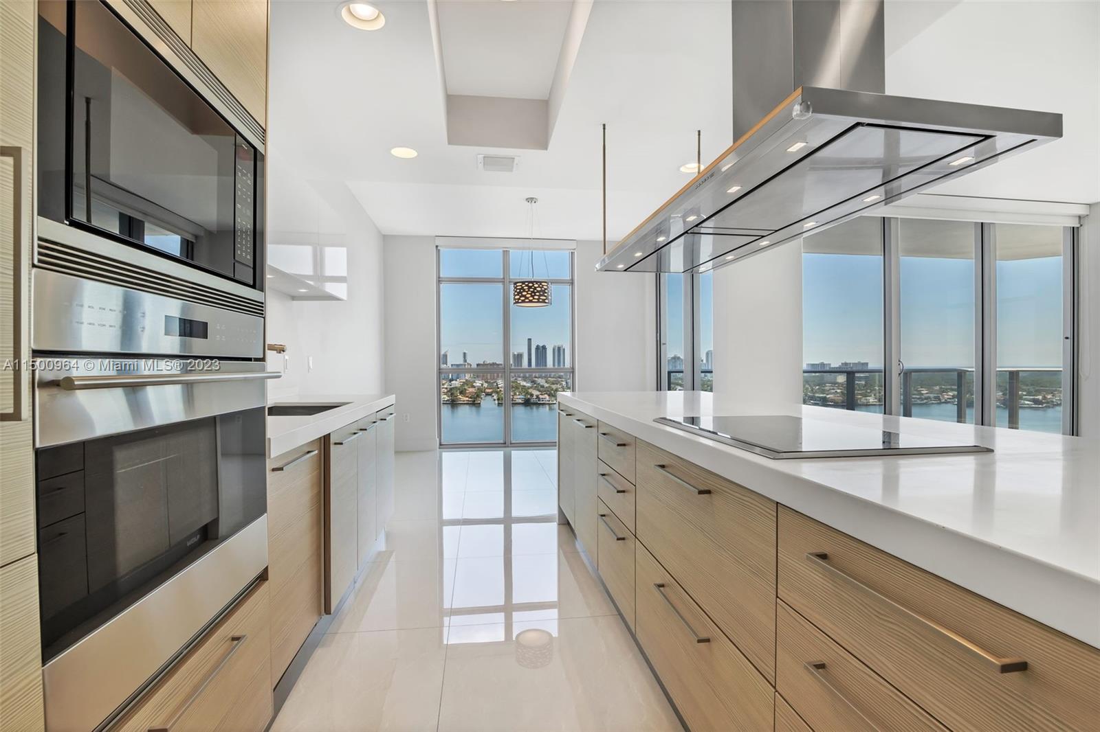 17301 Biscayne Blvd 1709, North Miami Beach, Florida 33160, 3 Bedrooms Bedrooms, ,3 BathroomsBathrooms,Residential,For Sale,17301 Biscayne Blvd 1709,A11500964